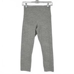 Lululemon Gray Striped High-Waisted 21" Cropped Leggings Size 6